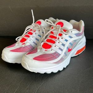 Nike Women's Air Max Vg-r Flash size 9